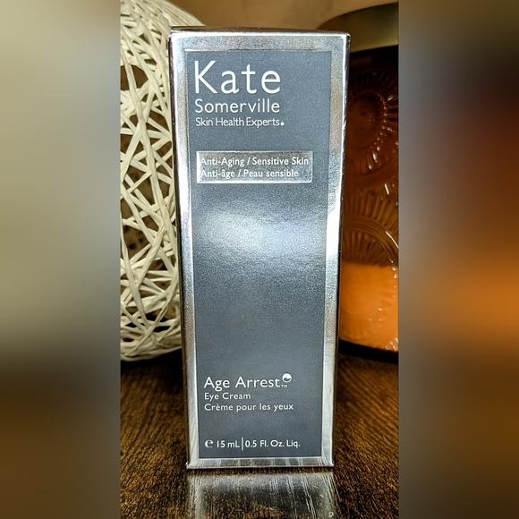 KATE SOMERVILLE Age Arrest Eye Cream - Picture 2 of 11